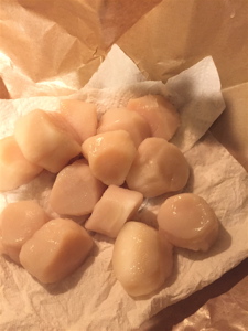 I had to substitute sea scallops instead of bay scallops, but they worked lovely.