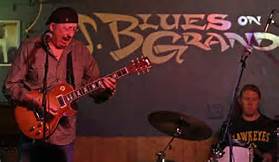 Bob Pace slinging his groove at Blues on Grand in Des Moines.
